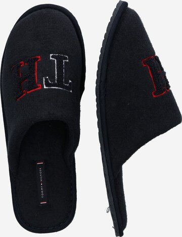 TOMMY HILFIGER Slippers in Blue