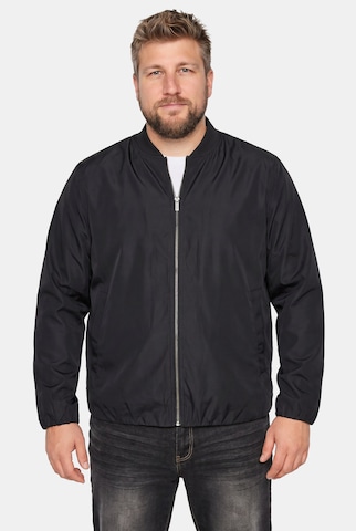 Men Plus Between-Season Jacket in Black