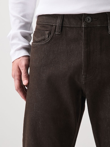 Next Regular Jeans 'Motionflex' i brun