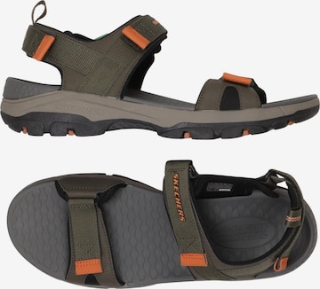 SKECHERS Sandalen 45 in Grün: Vorderseite