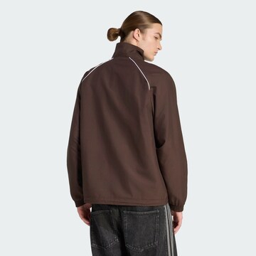 ADIDAS ORIGINALS Jacke in Braun