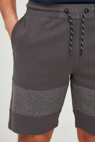 !Solid - regular Pantalón 'Mekir' en gris