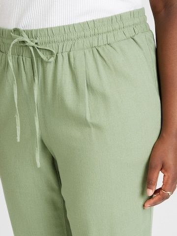 Vero Moda Curve Regular Trousers 'JESMILO' in Green