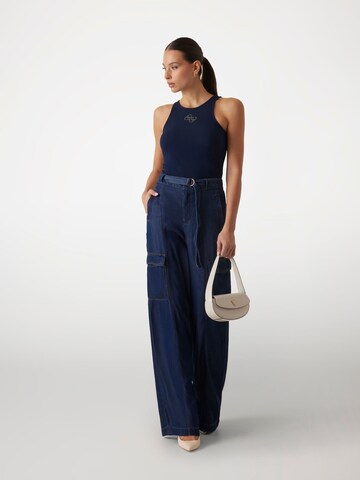 GUESS Top 'Guendailina' in Blau