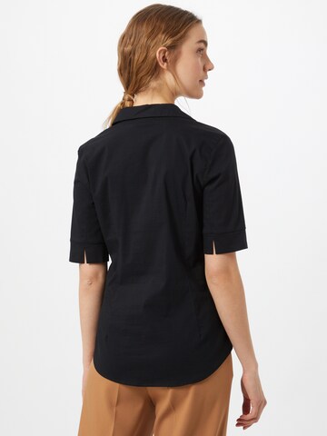 MORE & MORE - Blusa em preto