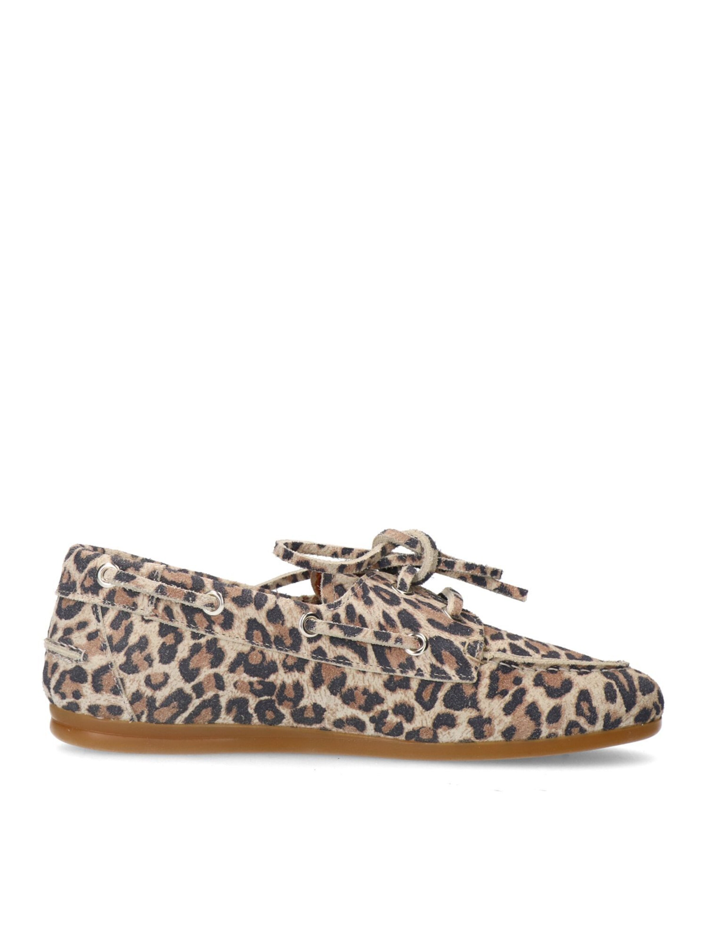 MANFIELD Classic Flats in Beige