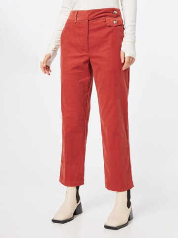 Lovechild 1979 Regular Trousers with creases 'Coppola' in Orange: front