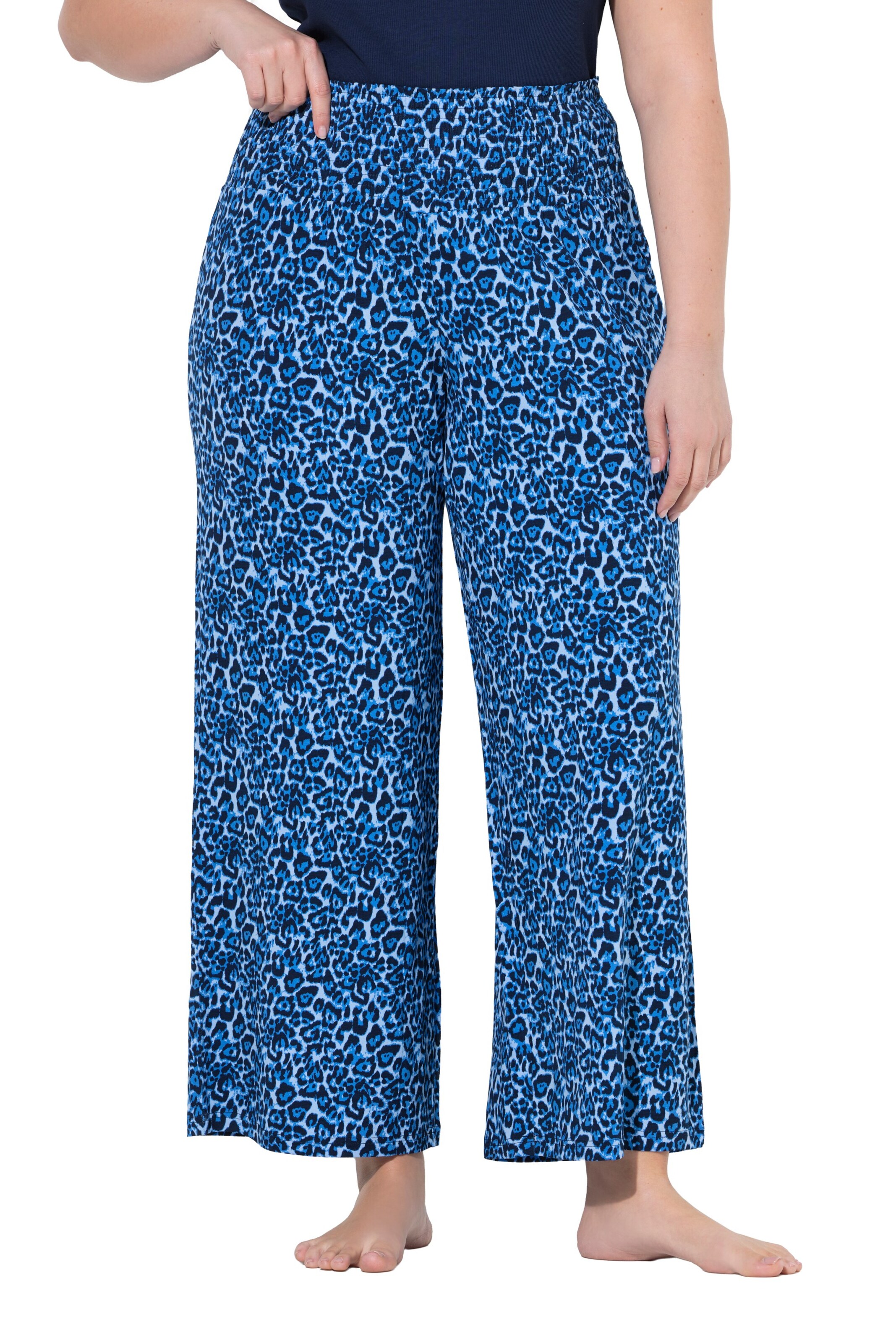 Ulla Popken Loose fit Trousers with creases in Blue: front