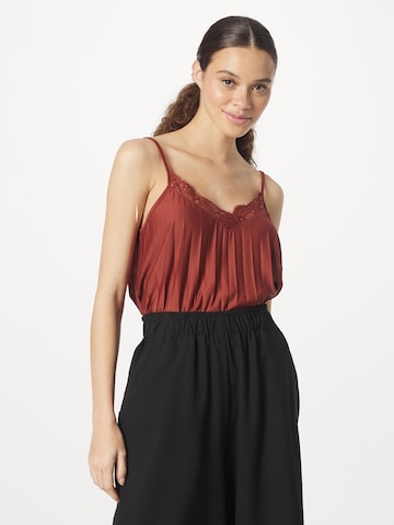 ABOUT YOU Top 'Catherine' in Brown: front