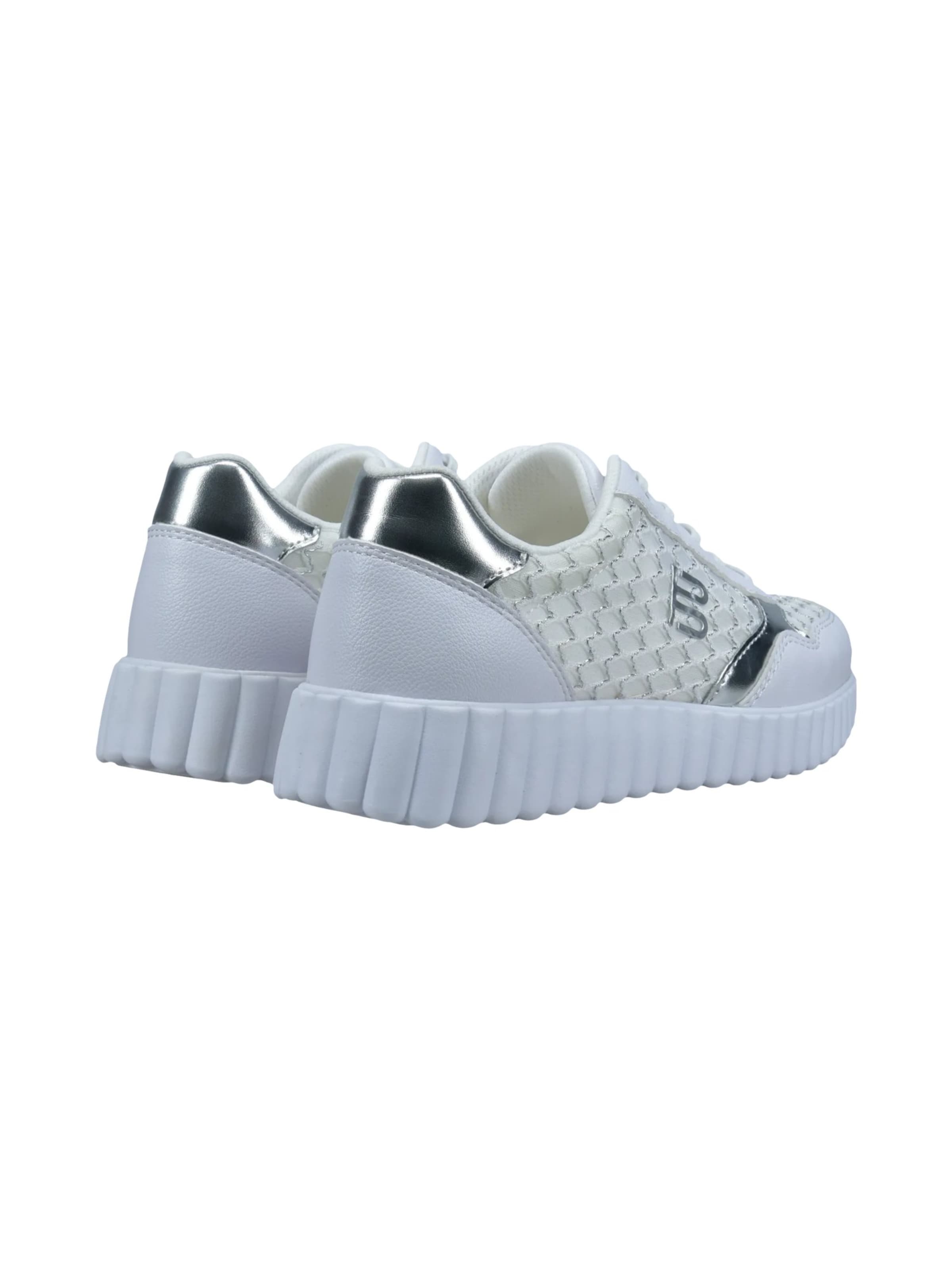 Baskets basses TT. BAGATT en blanc