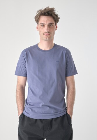 Cleptomanicx Shirt 'Ligull Stripe' in Blue: front