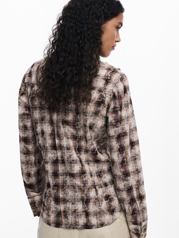 Desigual - Blusa en marrón