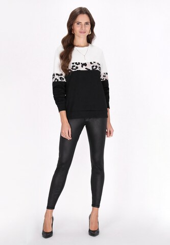 faina Sweatshirt in Black