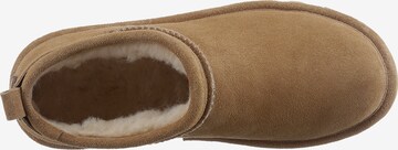 Bearpaw Snow Boots in Brown