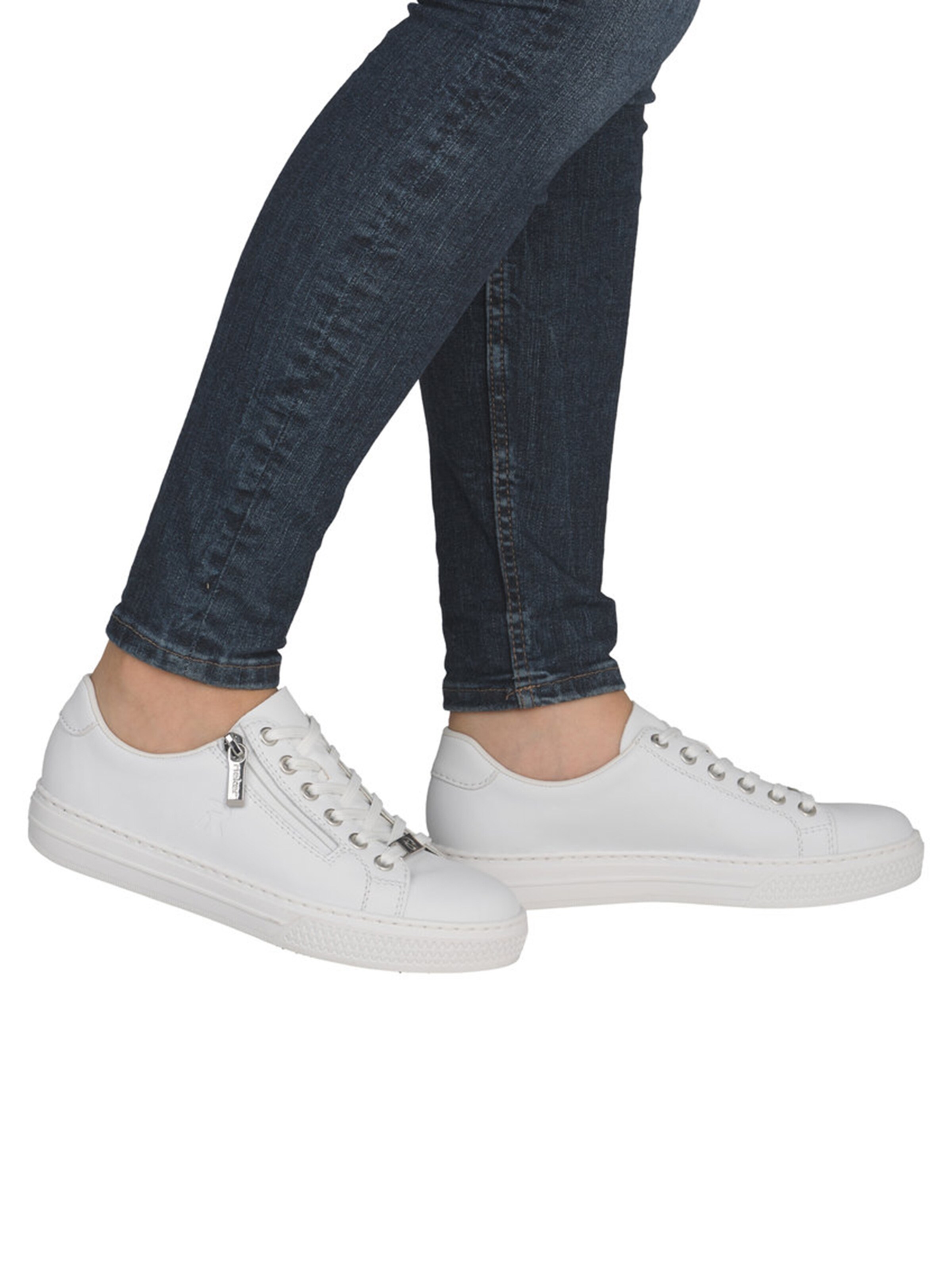 Baskets basses Rieker en blanc : devant