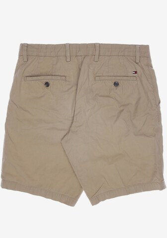 TOMMY HILFIGER Shorts in 32 in Beige