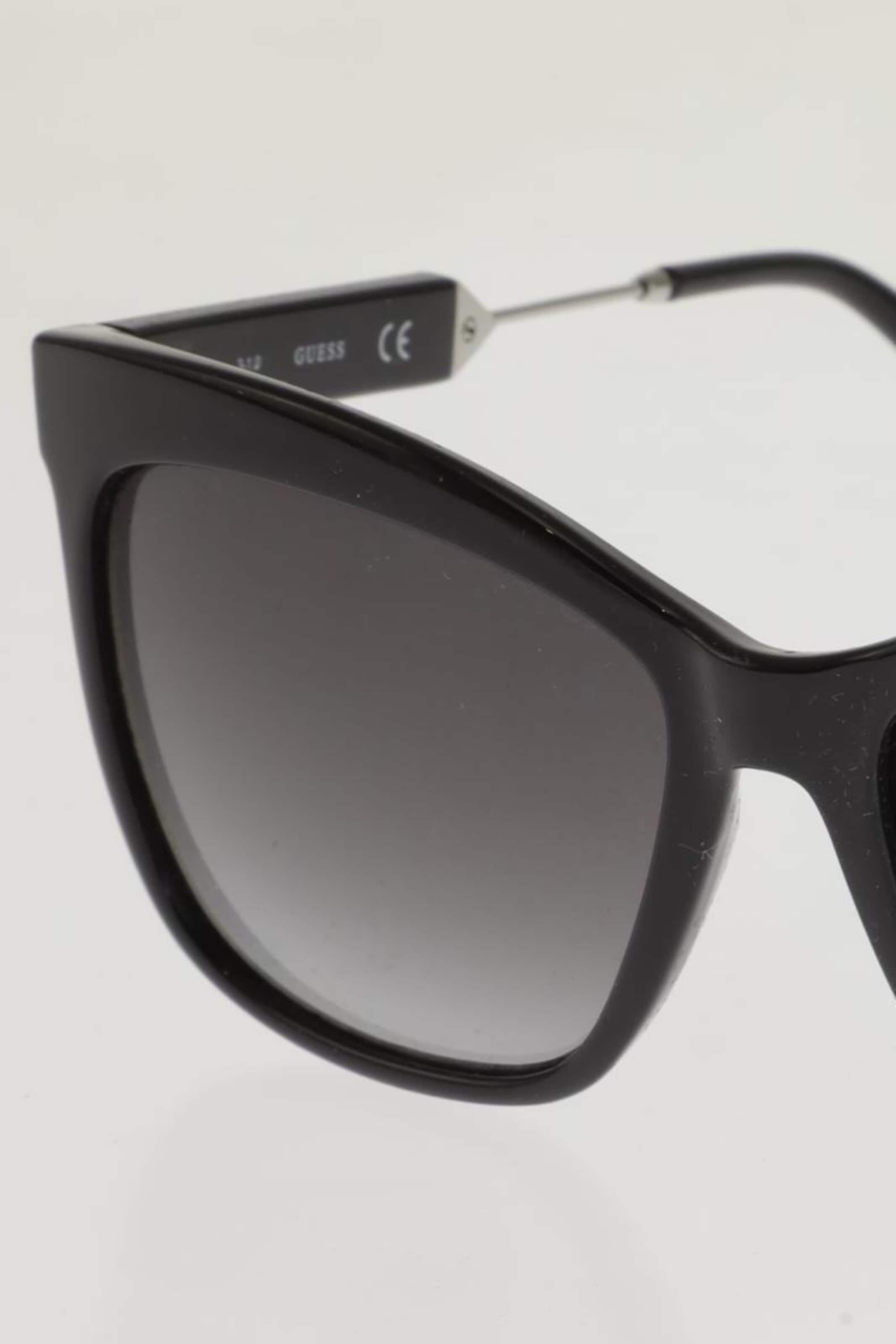 GUESS Sunglasses in One size in Black