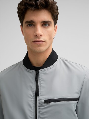 Veste mi-saison 'Clearwater' STRELLSON en gris