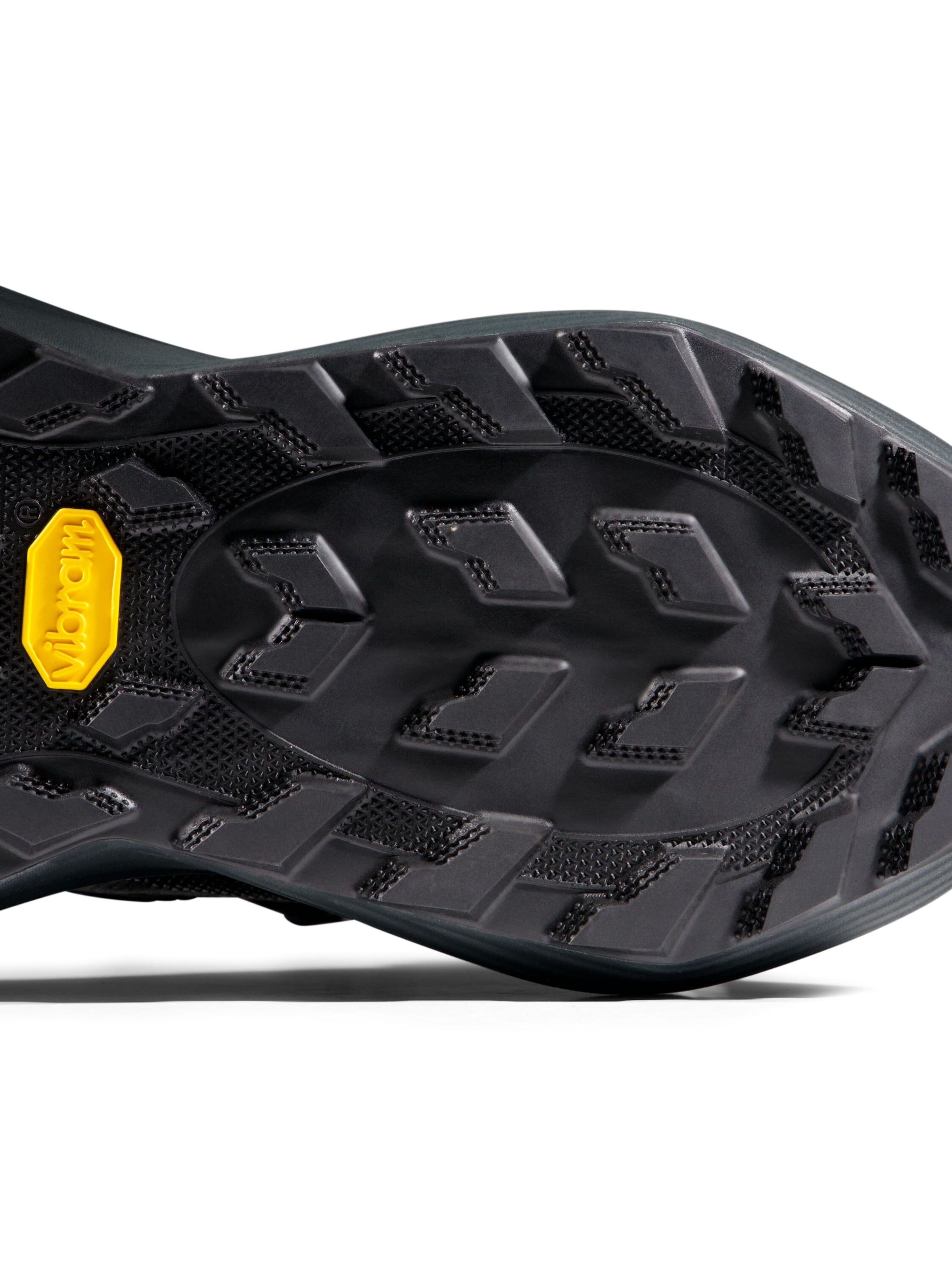 MAMMUT Boots 'Aenergy Ultra Mid GTX' in Black