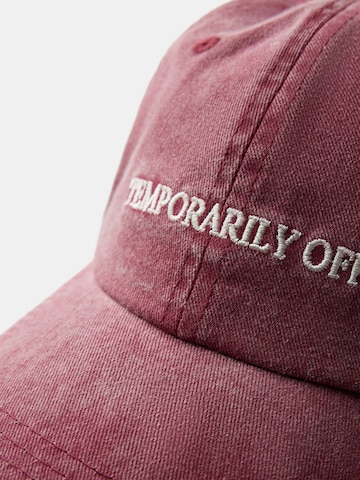 Bershka Cap in Rot