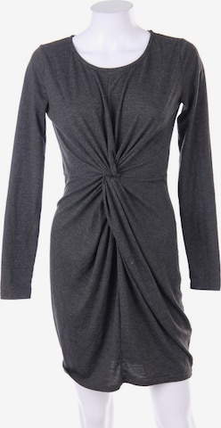 VILA Dress in S in Grey: front