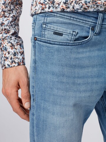 BOSS Regular Jeans 'Taber' in Blauw