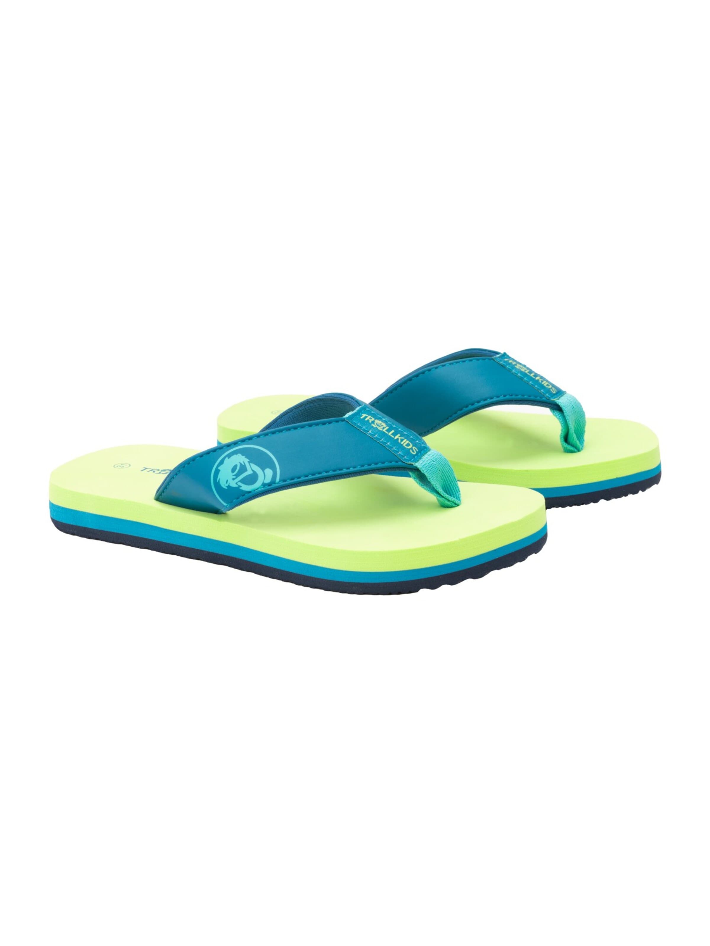 TROLLKIDS Sandals in Green