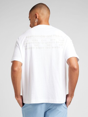 Abercrombie & Fitch - Camiseta en blanco