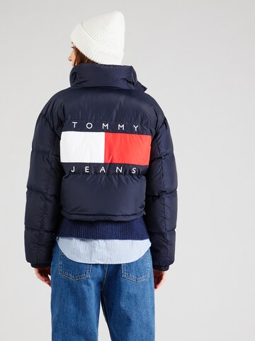 Tommy Jeans Kurtka zimowa w kolorze niebieski: przód