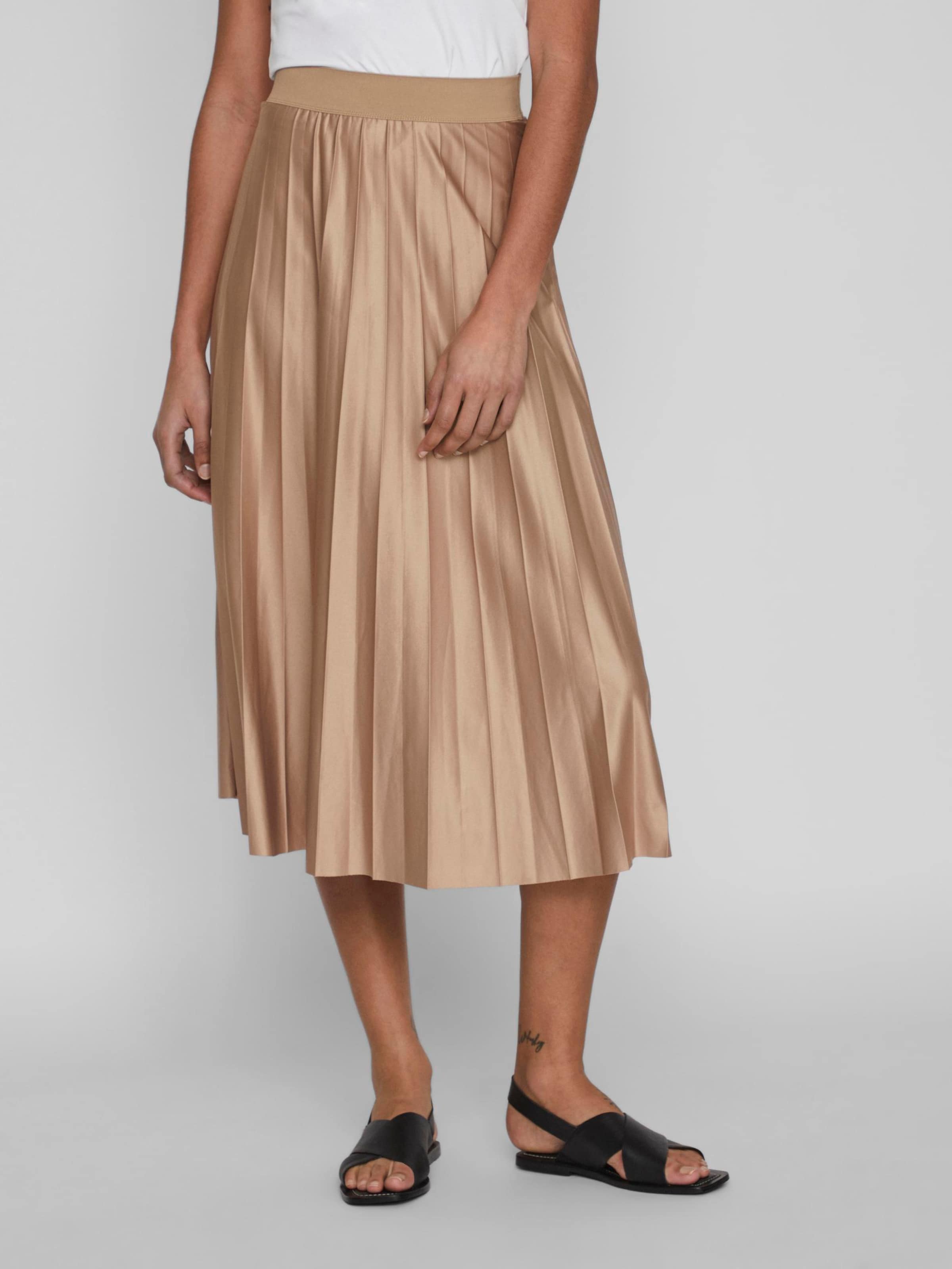 Pleated skirt online best sale