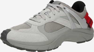 Sportbačiai be auliuko iš HUGO, spalva – pilka / raudona, Prekių apžvalga