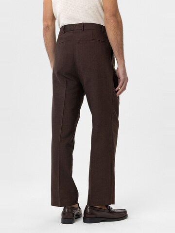 Antioch Regular Pleat-front trousers 'Kelton' in Brown