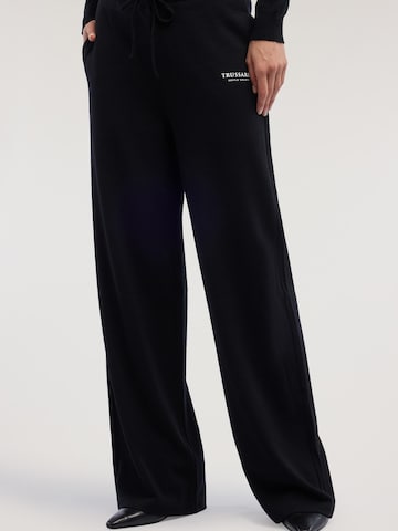 Pantaloni di Trussardi in nero