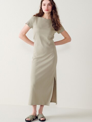 Next Kleid in Grau