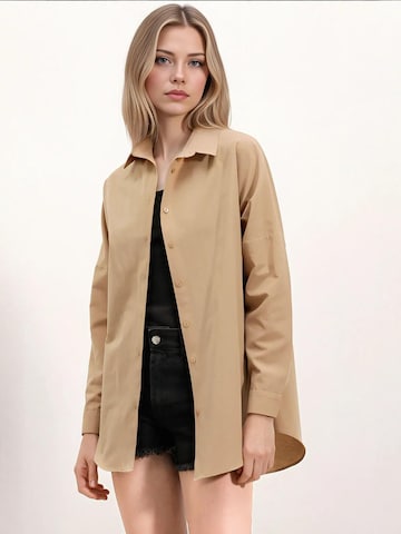 Bigdart Bluse in Braun: Vorderseite