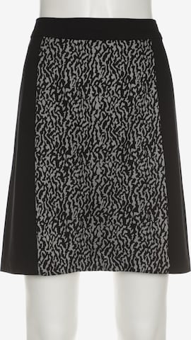 Manguun Skirt in L in Black: front