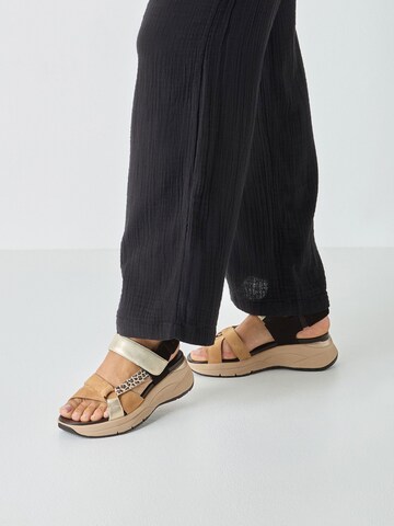 Sandales Tamaris en noir