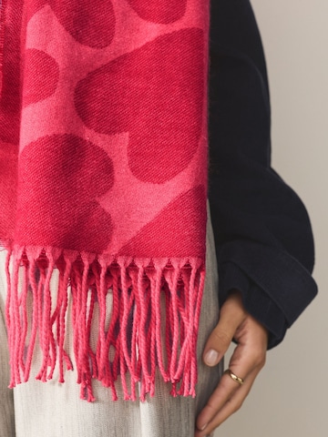 Next Kaulaliina värissä vaaleanpunainen