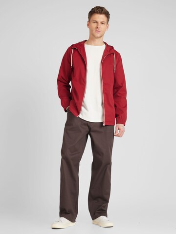 Veste mi-saison 'ALEXANDER' Only & Sons en rouge