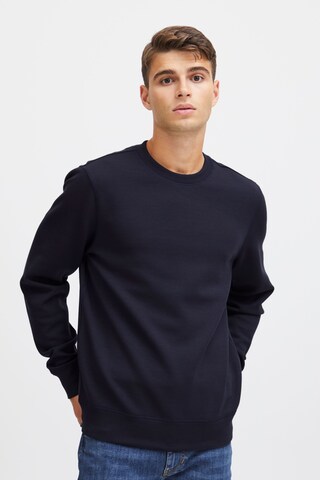 Casual Friday Sweatshirt 'Sebastian' in Blau: predná strana