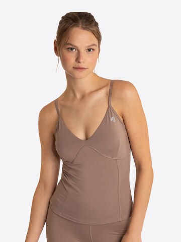 OCEANSAPART Sports Top 'Jadyn' in Brown: front