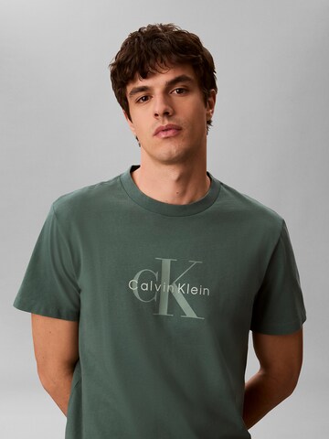 T-Shirt Calvin Klein Jeans en vert