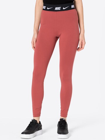 Nike Sportswear Skinny Leggingsit 'Club' värissä punainen: etupuoli