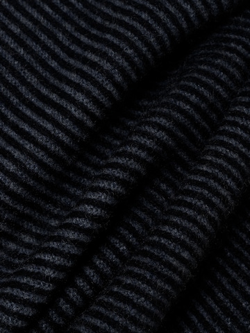 Pull-over Andrew James en noir