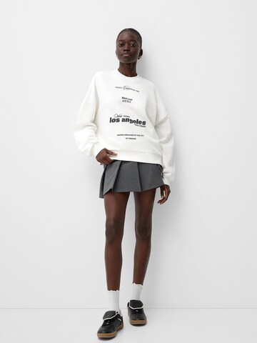 Bershka Bluzka sportowa w kolorze beżowy