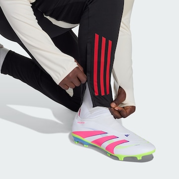 Coupe slim Pantalon de sport 'FC Liverpool Tiro 25 Competition' ADIDAS PERFORMANCE en noir