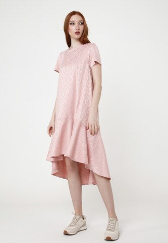 Madam-T Summer Dress 'MIA' in Pink: front