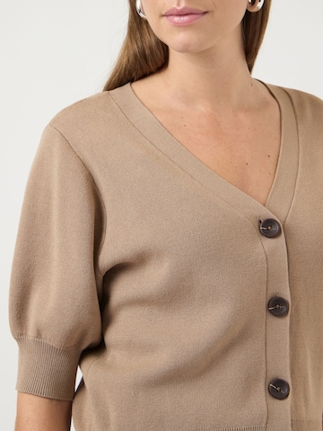 YAS Knit cardigan 'YASFonny' in Grey