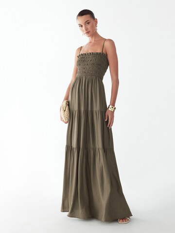 St MRLO Платье 'LENNIE' в Зеленый