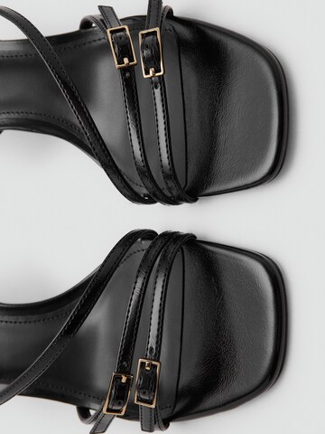 Sandales à lanières 'SAMBA' MANGO en noir